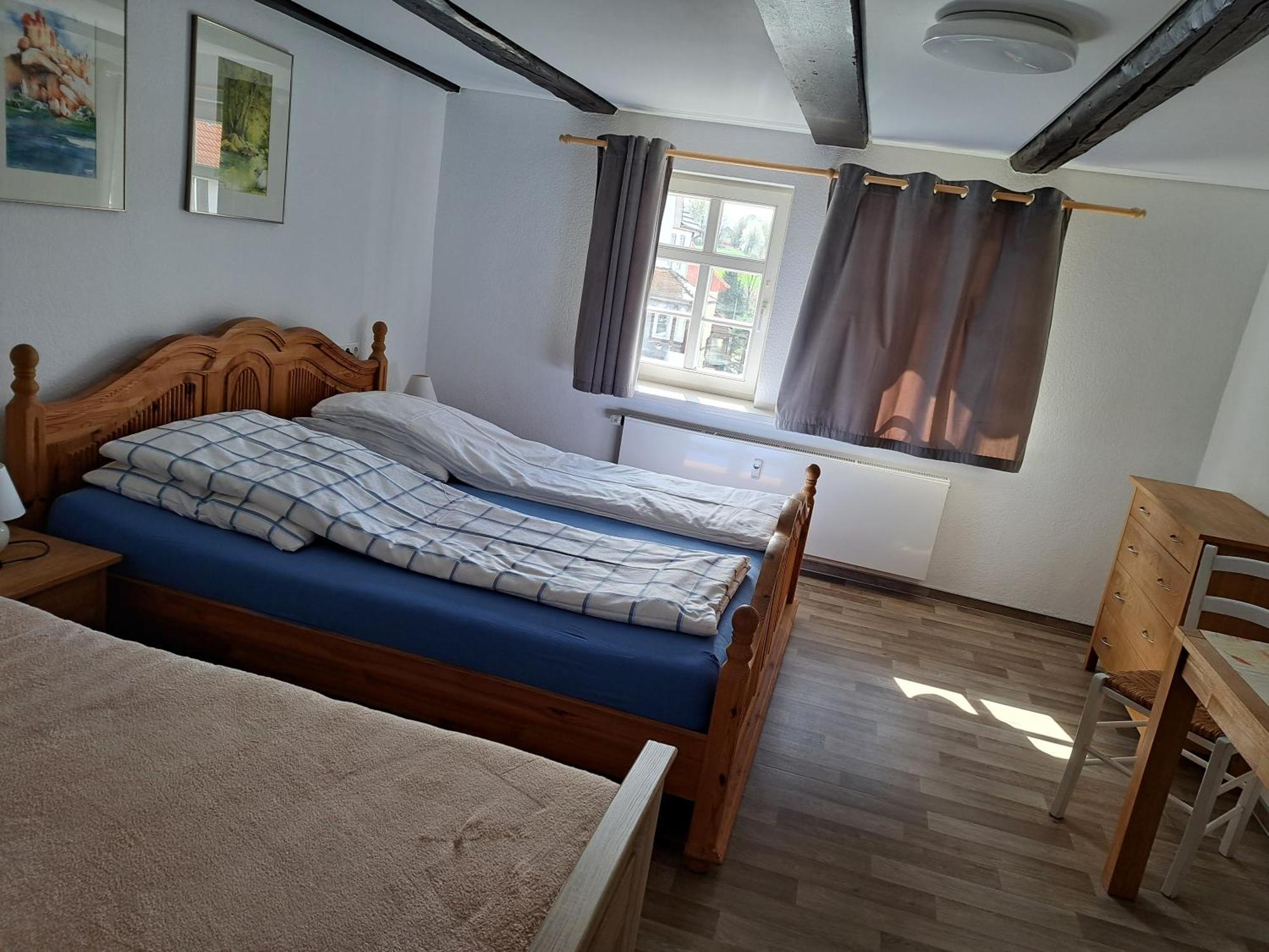 Wollroeder Krug Hotel กุกซ์ฮาเกน ภายนอก รูปภาพ